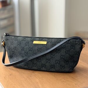 Vintage Authentic Gucci GG Canvas Black Mini Bag EC